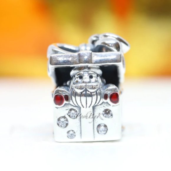 PANDORA Santa in a Giftbox Charm 798470C01 - Picture 2 of 4